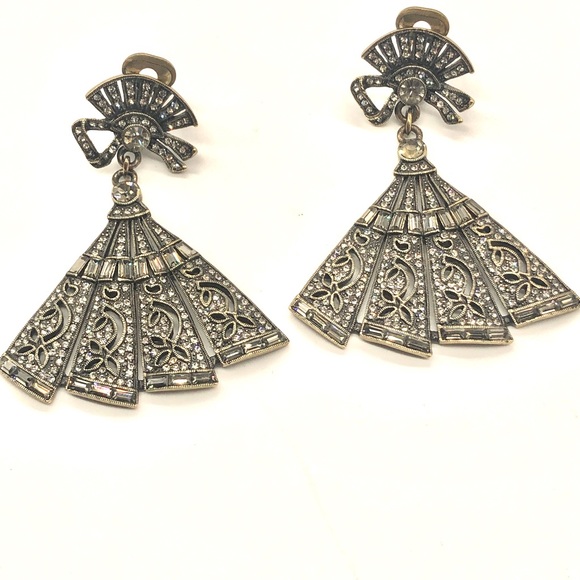 Heidi Daus very vintage fan clip on Earrings